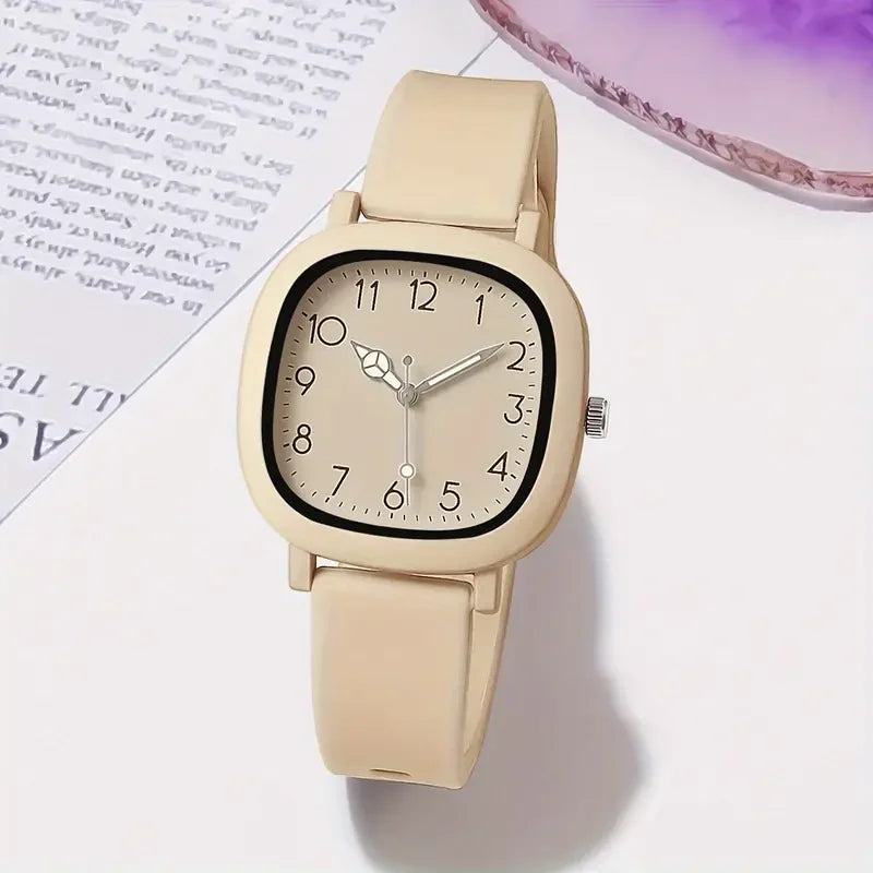 Women Quartz Watch Casual Silicone Band Ladies Wristwatch