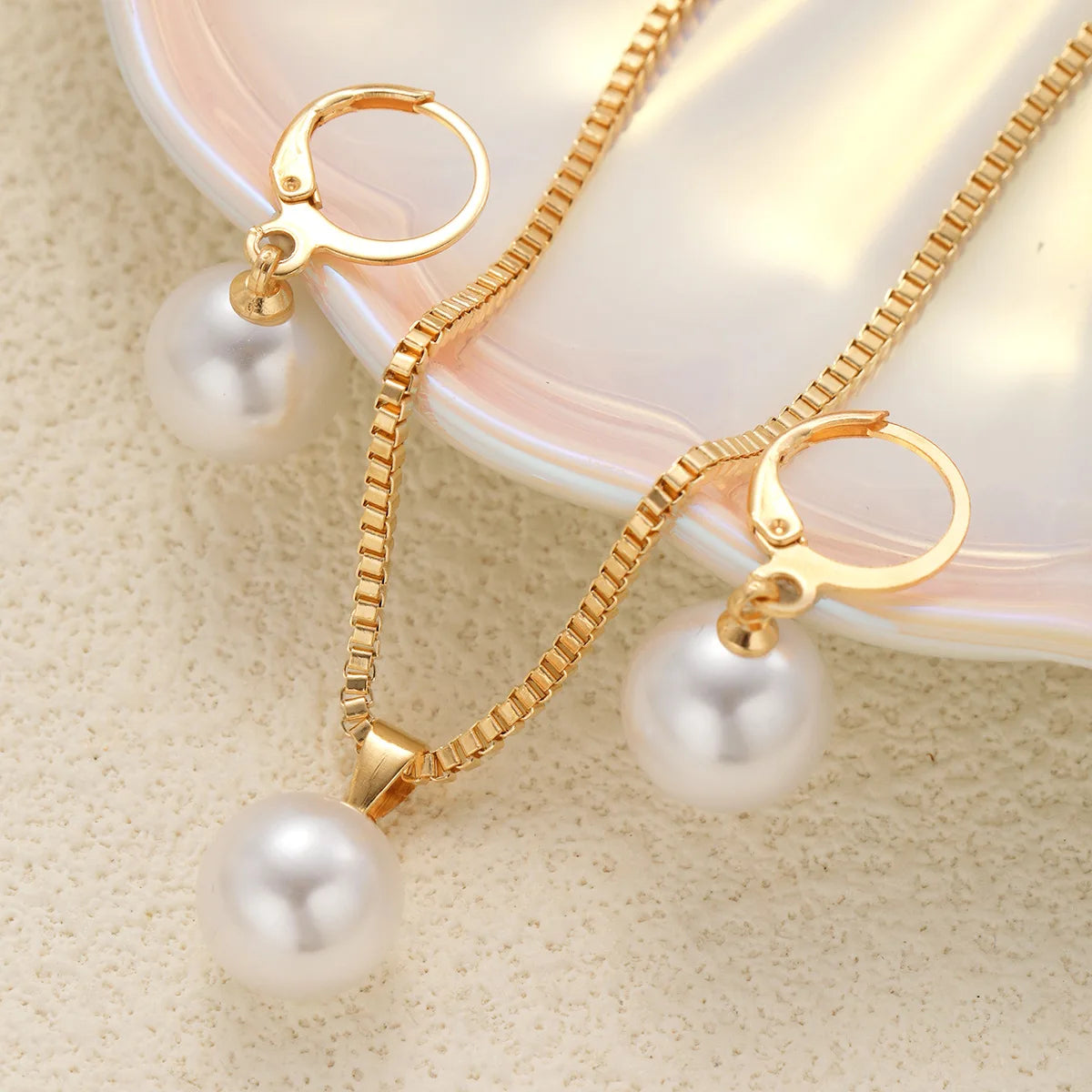 Jewelry Set For Women Dangle Earrings Pendant Necklace