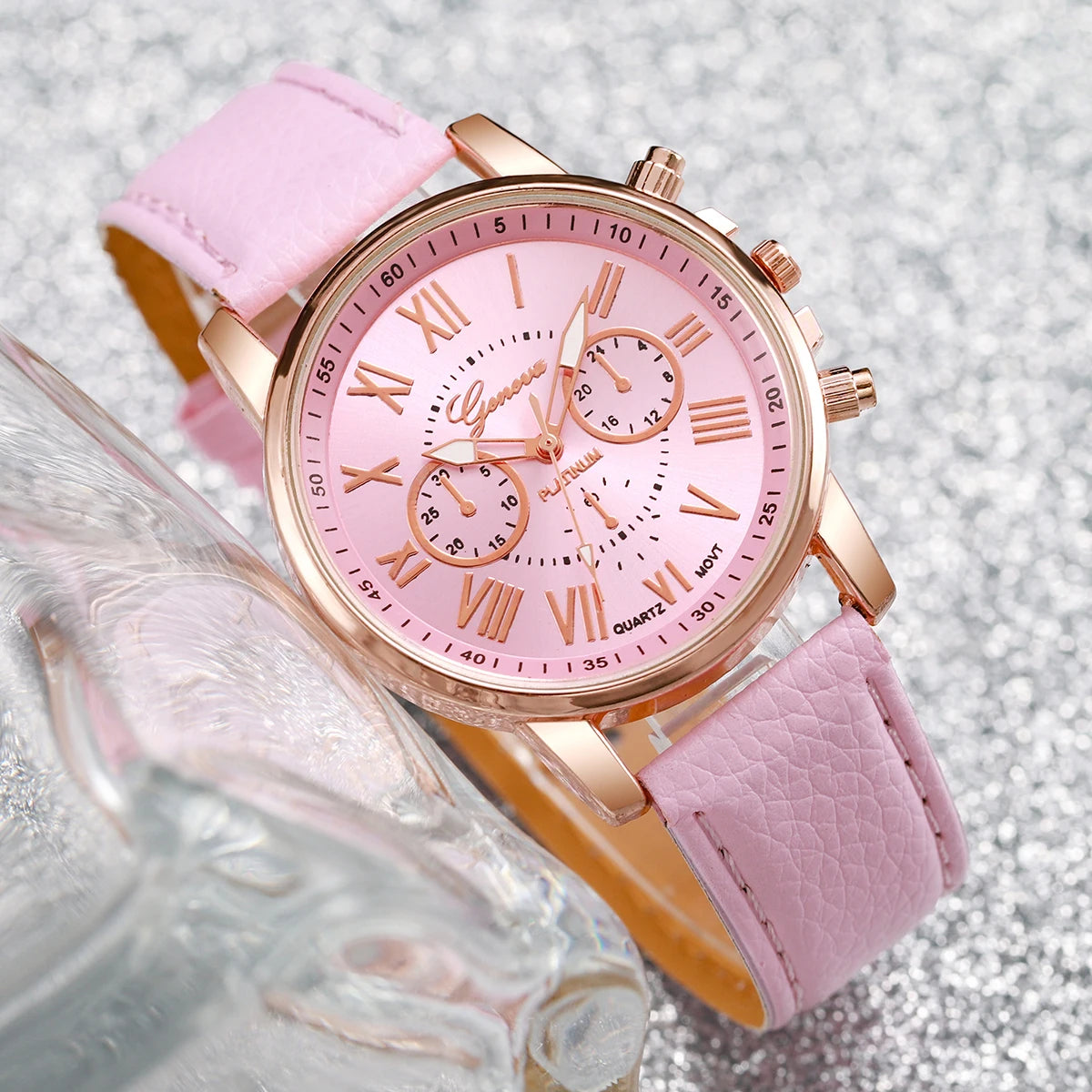 Women's Quartz Watch Leather Band Analog Wrist Watches Heart Rhinestone Jewelry Set(Without Box)