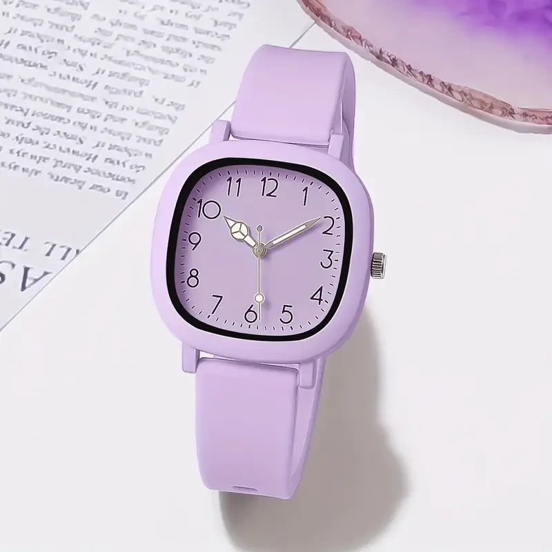 Women Quartz Watch Casual Silicone Band Ladies Wristwatch