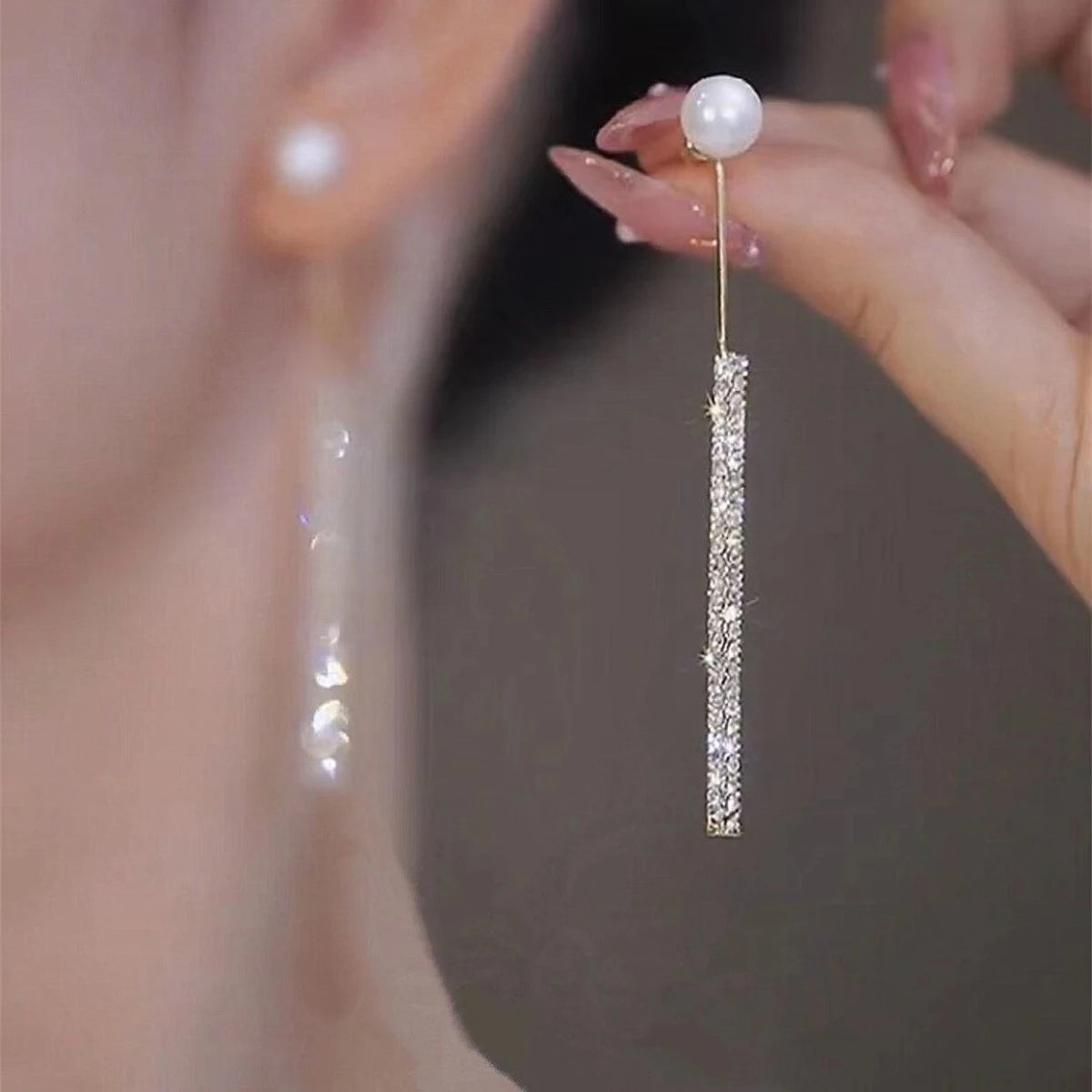2 Women's Silver Needle Bow Studded With Diamond Pearl Earrings,