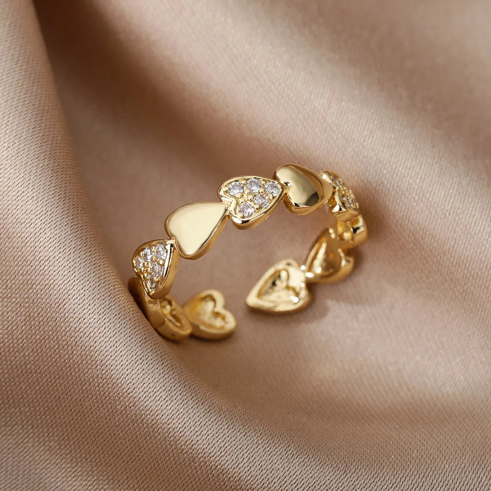 Valoria Heart Ring