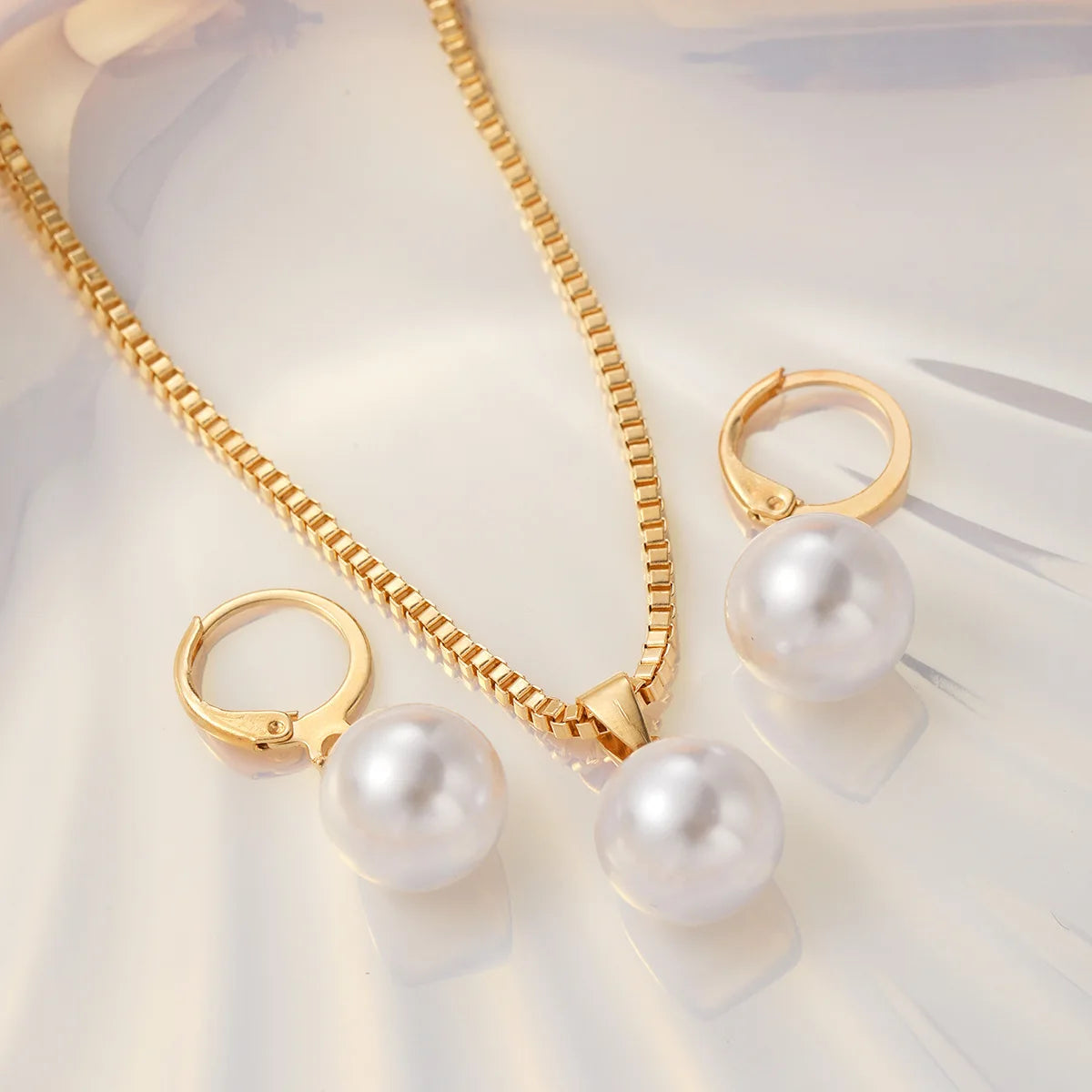 Jewelry Set For Women Dangle Earrings Pendant Necklace