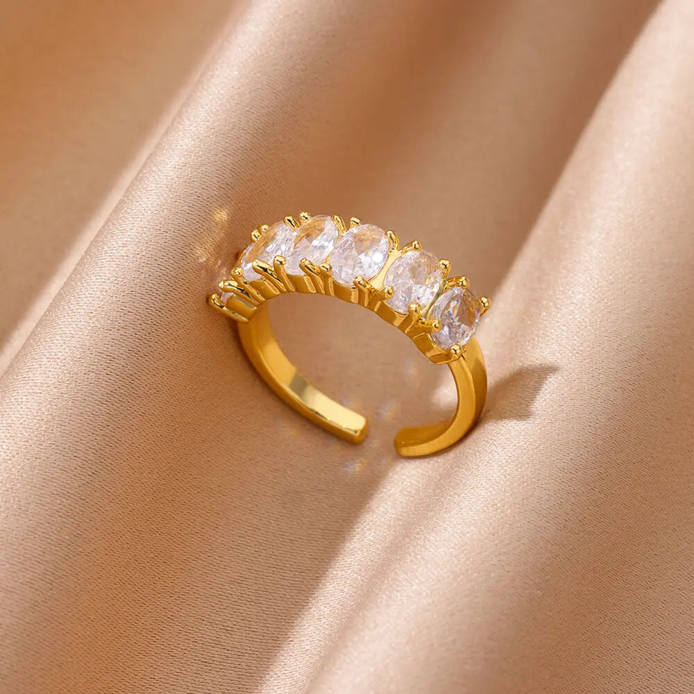 Valoria Heart Ring